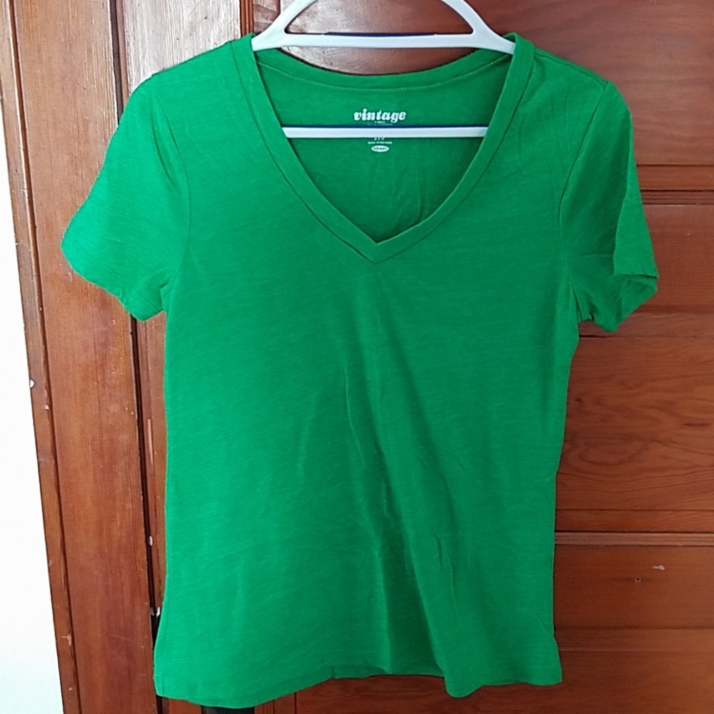 Old Navy v-neck